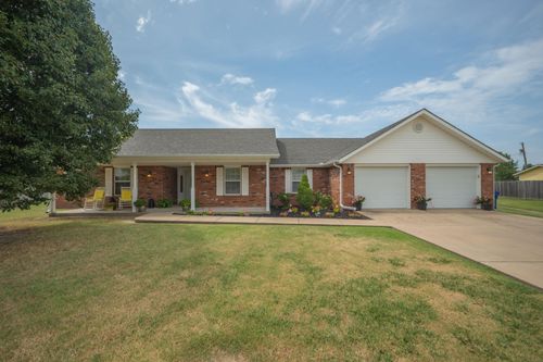 2409 Birch Ct, Miami, OK, 74354-1487 | Card Image