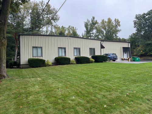 609 Old Turnpike Rd, Plantsville, CT, 06479-1608 | Card Image