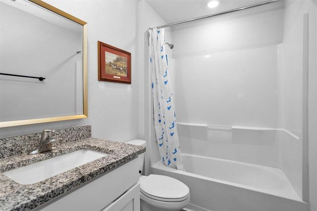 127 Barton Creek Dr, House other with 4 bedrooms, 2 bathrooms and 2 parking in Huntsville TX | Image 28