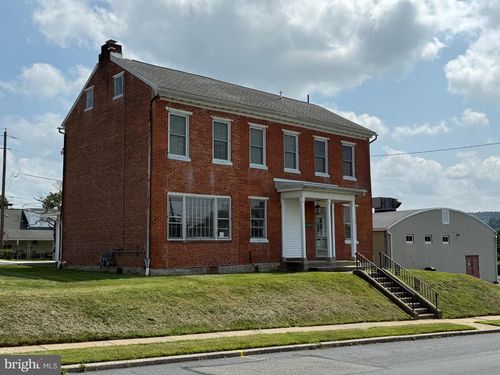 left-rear-1st-floor-1530 New Holland Road, READING, PA, 19607 | Card Image