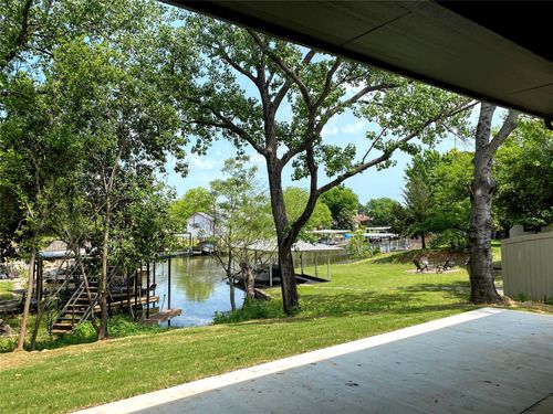 4007 Sioux Ct, Granbury, TX, 76048-6177 | Card Image