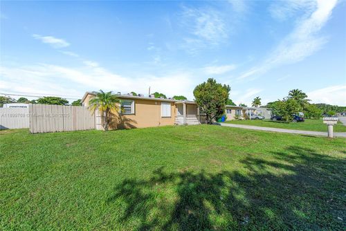 2545 Nw 59th Ave, Margate, FL, 33063-1927 | Card Image