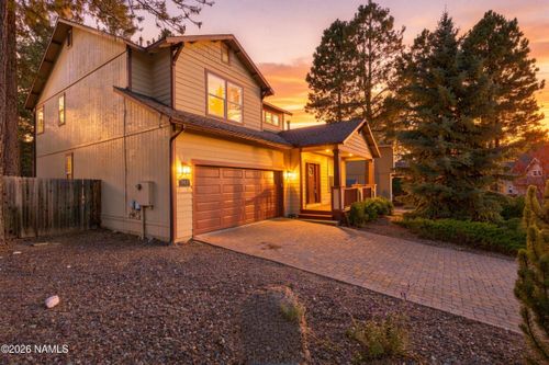 347 W Wulfenite Rd, Flagstaff, AZ, 86005-6832 | Card Image