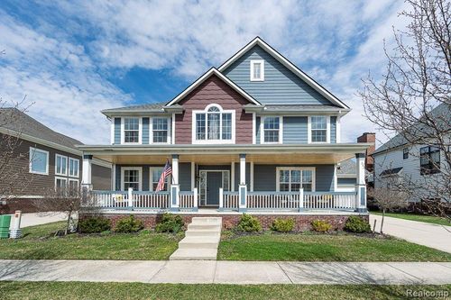 18791 Newport St, Macomb, MI, 48042-3736 | Card Image
