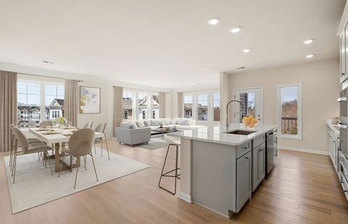 2501-320 Martins Lndg, North Reading, MA, 01864-2187 | Card Image