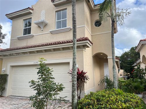 1133 Ne 40th Rd, Homestead, FL, 33033-5930 | Card Image