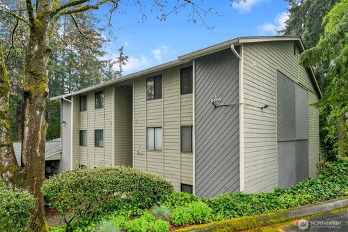 c302-5504 220th St Sw, Mountlake Terrace, WA, 98043-3263 | Card Image