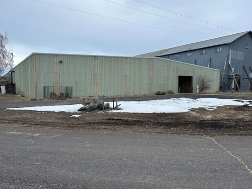 411 Snow Mountain Ave, Hines, OR, 97738-2591 | Card Image
