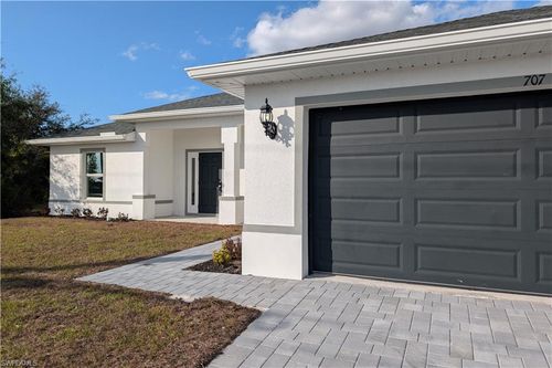 707 Kismet Pkwy E, Cape Coral, FL, 33909-4397 | Card Image