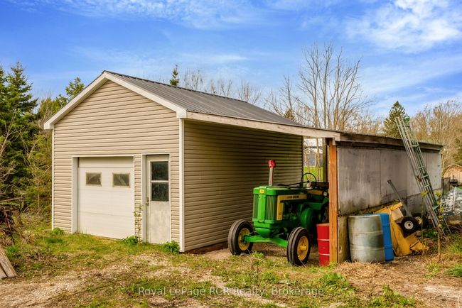181 Council Rd, House other with 2 bedrooms, 1 bathrooms and 10 parking in Mildmay ON | Image 10