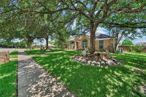 2301 Kuykendall Circle, Bryan, TX, 77808 | Card Image