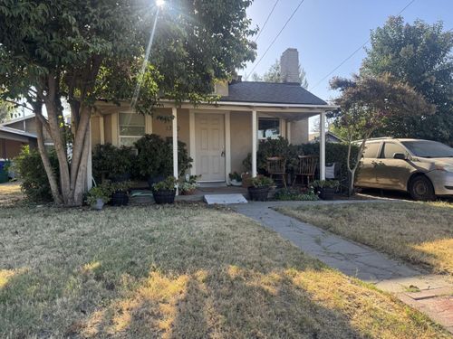 1360 Willow Street, Atwater, CA, 95301 | Card Image