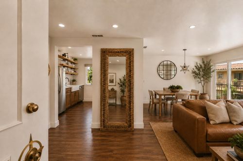 t-3-2635 State St, SANTA BARBARA, CA, 93105-5510 | Card Image