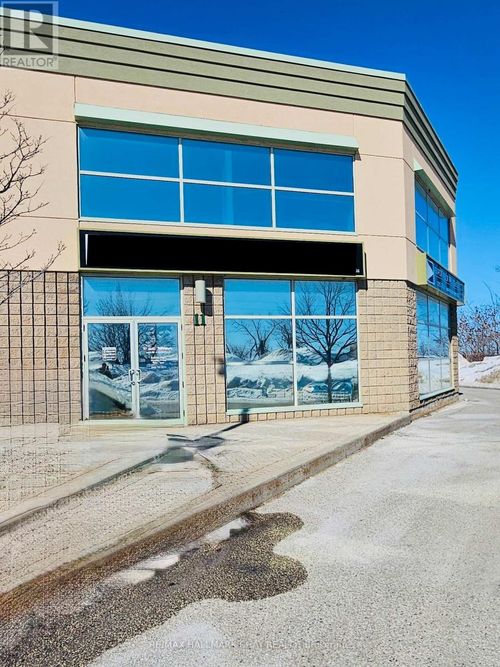 11-145 Welham Rd, Barrie, ON, L4N8Y3 | Card Image