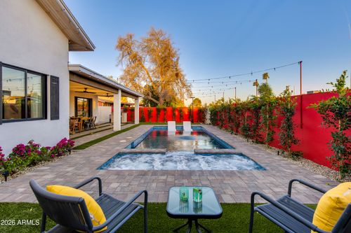 8541 E Thomas Rd, Scottsdale, AZ, 85251-7335 | Card Image