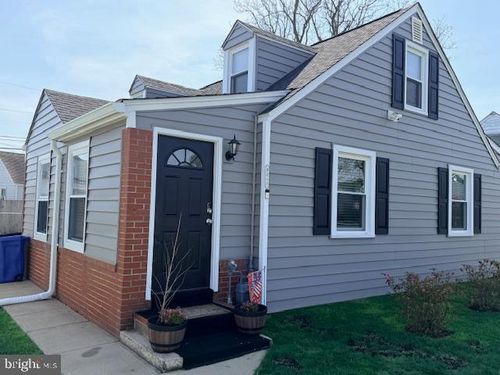 8217 Cornwall Rd, DUNDALK, MD, 21222-6009 | Card Image