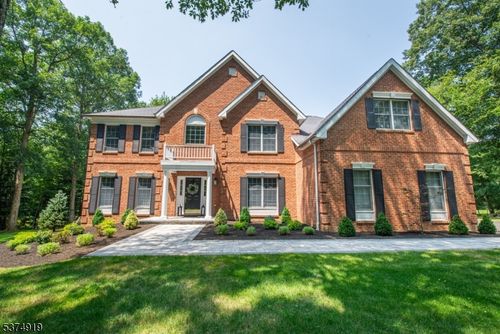 36 Ascot Dr, Long Valley, NJ, 07853-3657 | Card Image