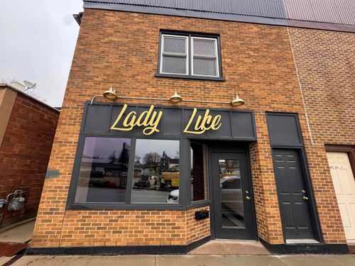 106 Rossville Rd, Waukon, IA, 52172-1956 | Card Image