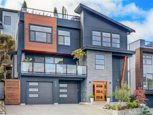 549 Ridge Pointe Pl, Victoria, BC, V9C0M3 | Card Image