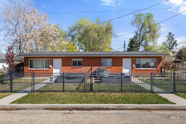 812 E Sherman Ave, Home with 4 bedrooms, 2 bathrooms and 2 parking in Nampa ID | Image 18