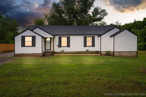 308 Stout St, Kiefer, OK, 74041-4109 | Card Image