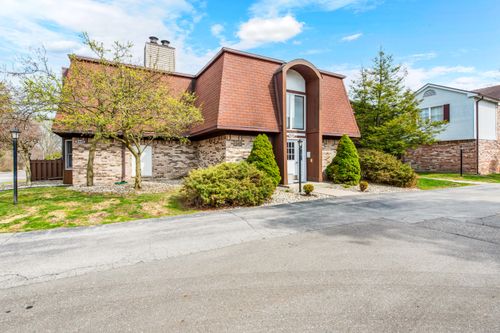 17-8449 Mathias Dr, Grosse Ile, MI, 48138-1751 | Card Image