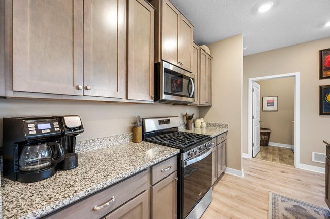 13621 Rosecommon Way, House other with 3 bedrooms, 2 bathrooms and null parking in Rosemount MN | Image 11