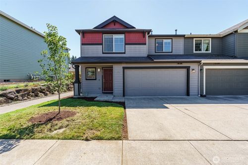 5735 Ne 49th St, Vancouver, WA, 98661-2769 | Card Image