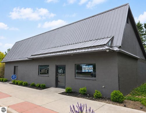 14821 Thompson Ave, Thompsonville, MI, 49683-9803 | Card Image