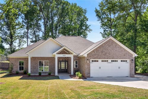 5509 Summerville Road, Phenix City, AL, 36867 | Card Image
