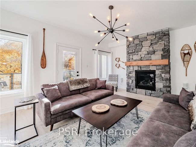 51 Rockmount Cres, House attached with 3 bedrooms, 3 bathrooms and 2 parking in Gravenhurst ON | Image 7