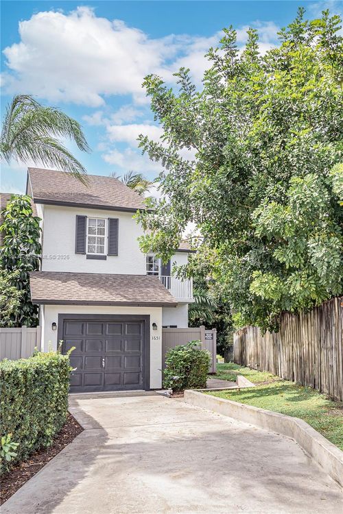 1651 Hawthorne Pl, Wellington, FL, 33414-8696 | Card Image