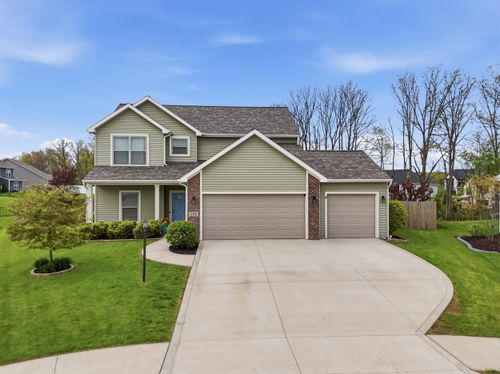 595 Highfields Cv, Fort Wayne, IN, 46845-0038 | Card Image