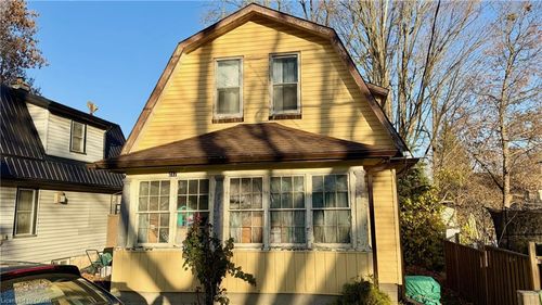 217 Queen St N, Simcoe, ON, N3Y3Y8 | Card Image