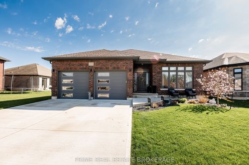 225 Leitch St, Dutton, ON, N0L1J0 | Card Image