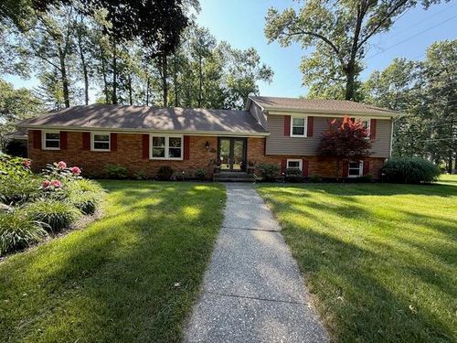 4000 Hemlock Dr, Valparaiso, IN, 46383 | Card Image