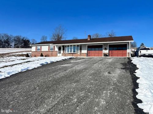 14 Smith Rd, THOMPSONTOWN, PA, 17094-8624 | Card Image