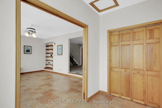 6186 Malakoff Rd, House other with 3 bedrooms, 2 bathrooms and 8 parking in Ottawa ON | Image 4
