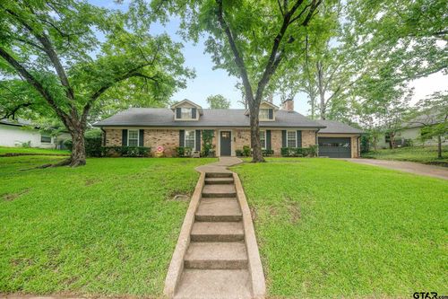 1018 Pollard Dr, Tyler, TX, 75701-9037 | Card Image