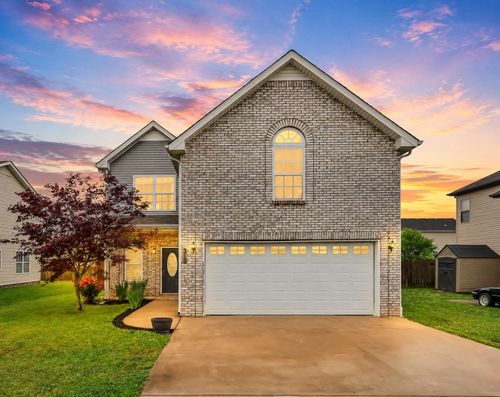 313 Ferdinand Ln, Oak Grove, KY, 42262-9507 | Card Image