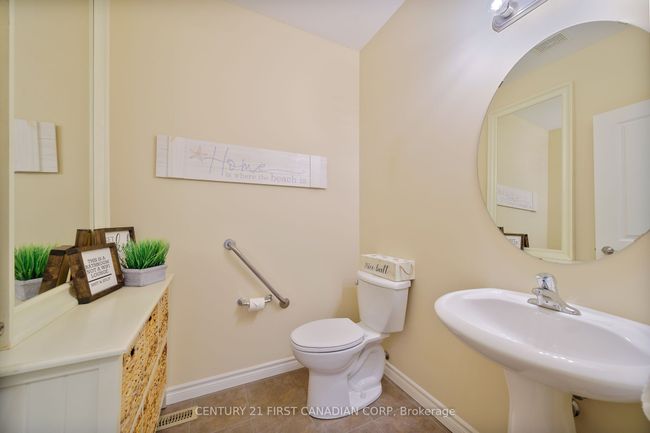 14 Oakwood Links Lane, Condo with 4 bedrooms, 3 bathrooms and 2 parking in Grand Bend ON | Image 9