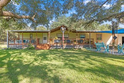 1760 Hwy 90a, Home with 3 bedrooms, 2 bathrooms and null parking in Hallettsville TX | Image 1