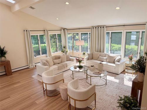 119 Harrow Ln, Manhasset, NY, 11030-3535 | Card Image