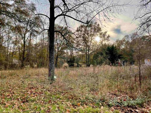 210 Lakeview Dr, Cowpens, SC, 29330-9191 | Card Image