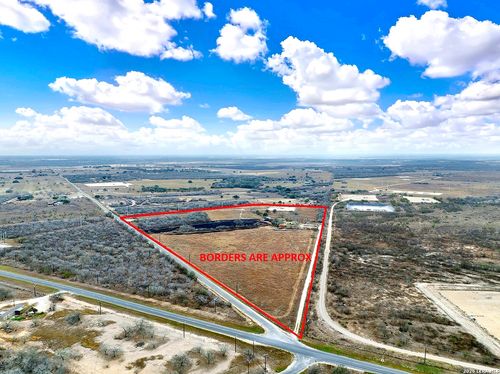 4884 County Road 342, Kenedy, TX, 78119-5299 | Card Image