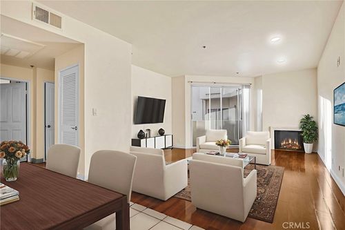 unit-223-19350 Sherman Way, Reseda, CA, 91335-3766 | Card Image