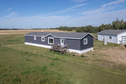 48040 Range 212 Road, Rural Camrose County, AB, T0B0G0 | Card Image