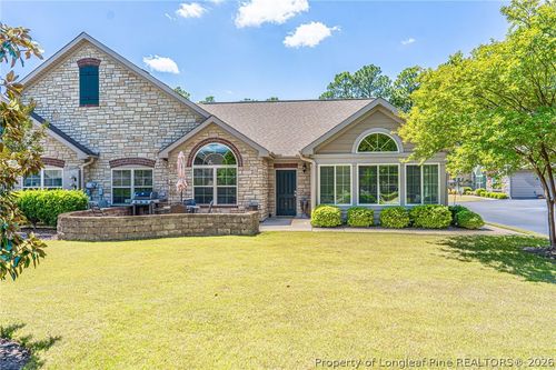 107 W Chelsea Ct, Southern Pines, NC, 28387-2284 | Card Image