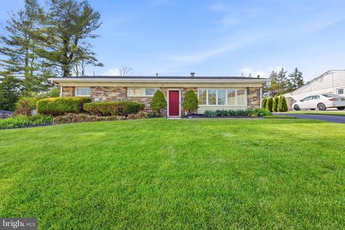 637 School Line Dr, KING OF PRUSSIA, PA, 19406-3508 | Card Image