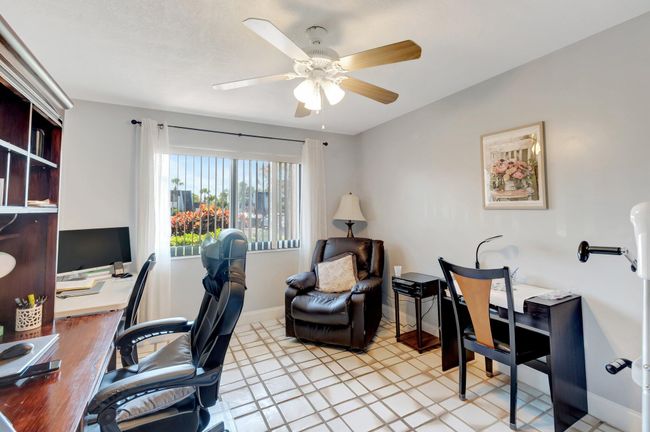 APT-107 - 4236 Deste Ct, Condo with 3 bedrooms, 2 bathrooms and null parking in Lake Worth FL | Image 25